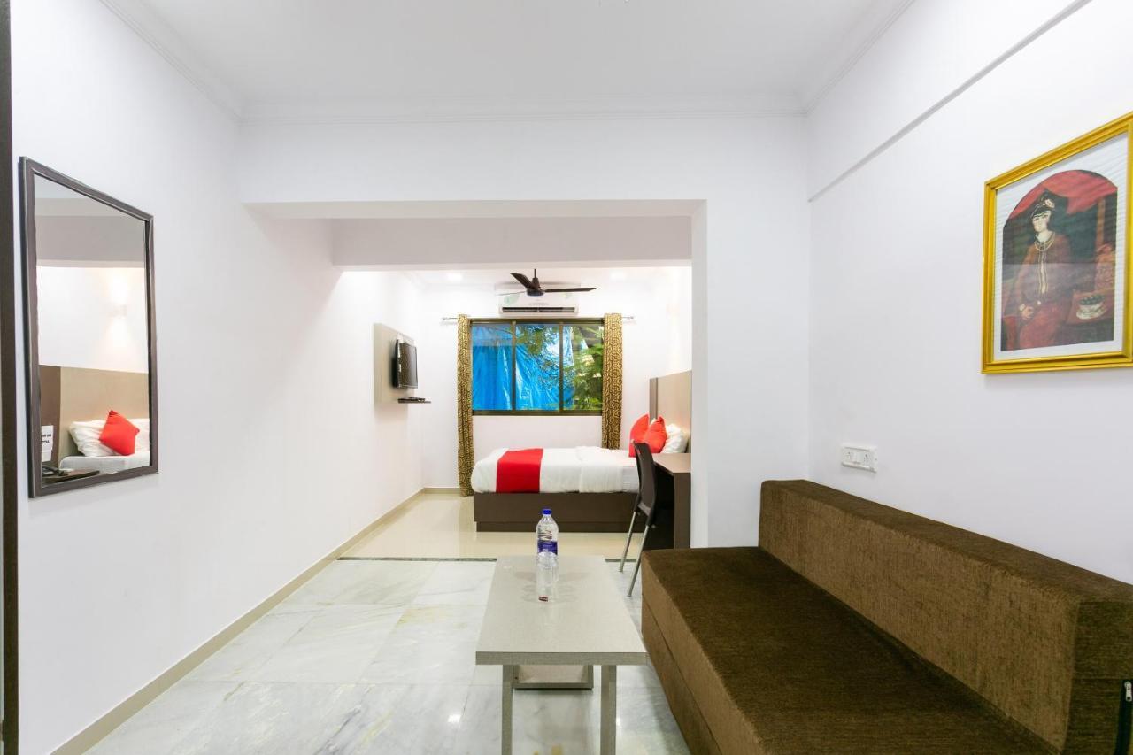 Готель Collection O 74412 Ardaas Residency Мумбаї Екстер'єр фото